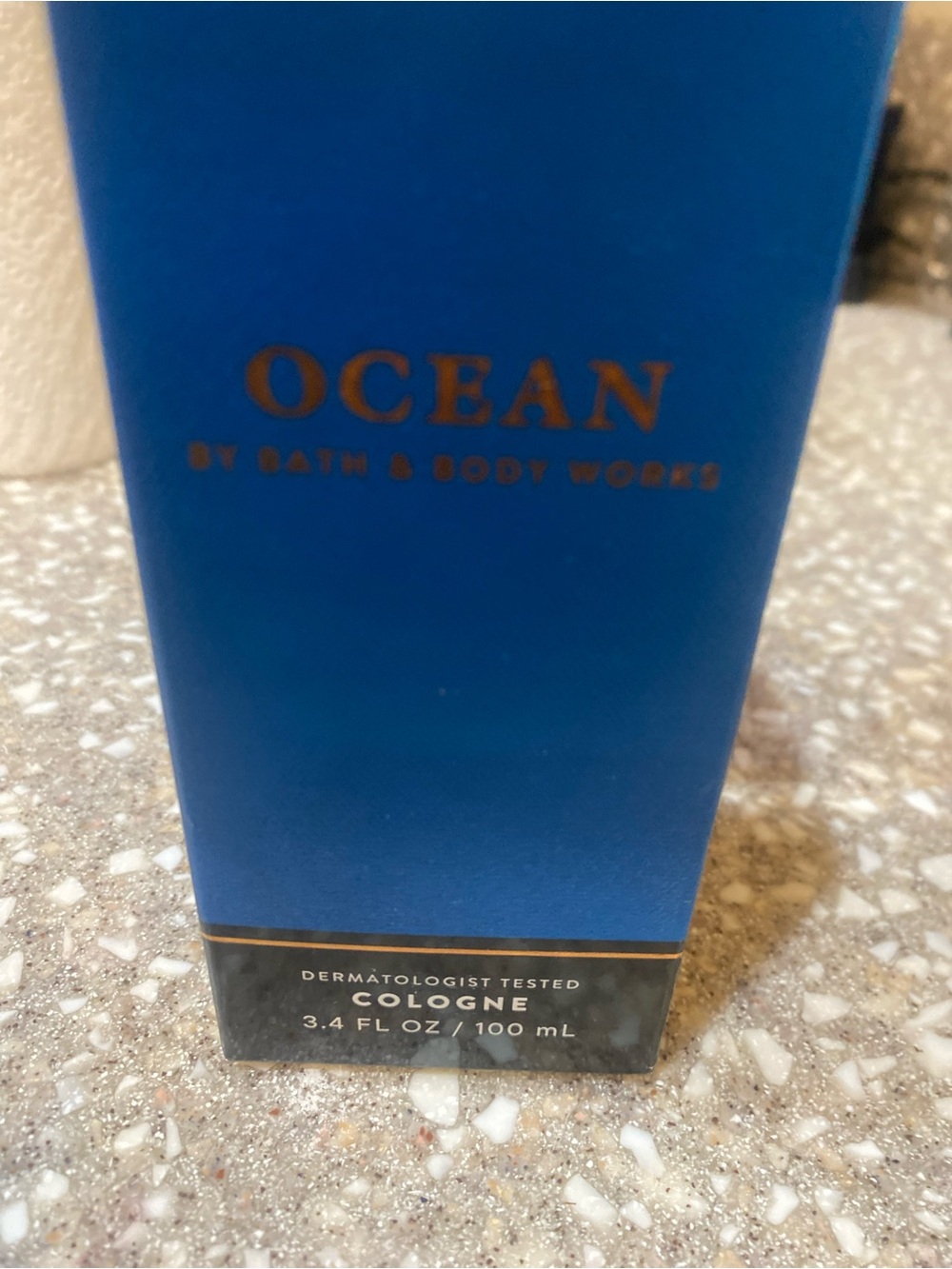 Bath & Body Works The Men's Shop Ocean Cologne - Blue and Black - Picture 2 of 2